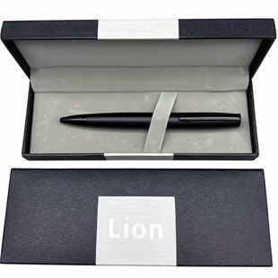 Ручка шариковая металлическая в подарочном футляре Lion 382 Черная матовая