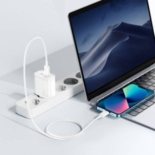 Мережевий зарядний пристрій блок живлення XO L105 35W Dual type-C port 35W Type-C to Type-C Біле