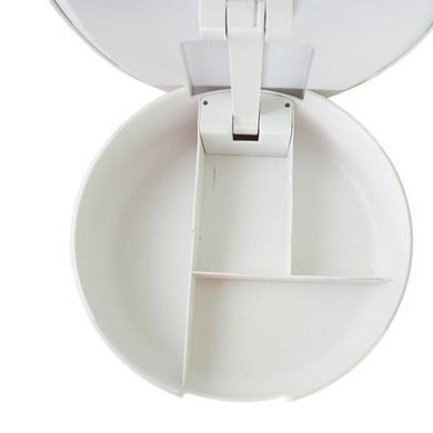 Складное зеркало для макияжа с подсветкой TRI-FOLD LIGHTED