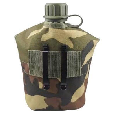 Фляга пластиковая с чехлом в камуфляжной расцветке MILITARY STYLE 1L Лесной камуфляж