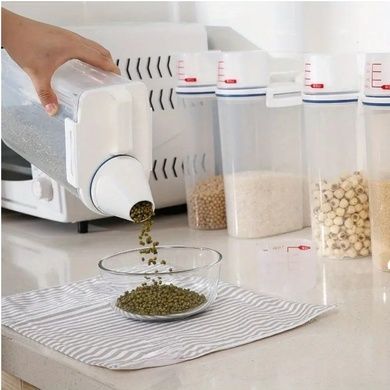 Контейнер для сыпучих продуктов с дозатором и мерным колпачком 2л Белый