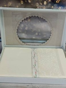 Скатертина Tropik home DAMASK 160х220см Жаккард Поліестер