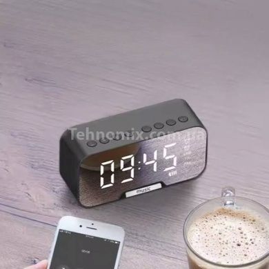 Портативная колонка с часами Q5 BT Черная с белой подсветкой