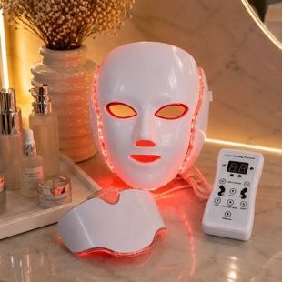 LED-маска для світлотерапії обличчя та шиї з 7 режимами Beauty Technology Біла