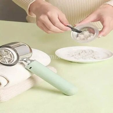 Машинка для видалення катишків акумуляторна Shower head Салатова
