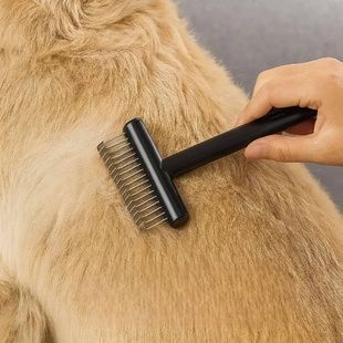 Щітка для вичісування собак Pet Comb AND 1-61 Чорна