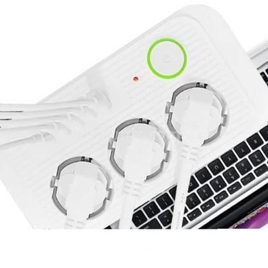 Сетевой фильтр с USB (3&times;220В+4&times;USB+1&times;Type-C) QL-1074U 3 метра Белый