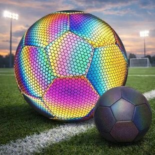 М'яч футбольний голографічний зі світловідбивним ефектом BRIGHT BALL Мультиколор