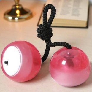 Шарики светодиодные антистресс Thumb chucks в пакетике Розовые