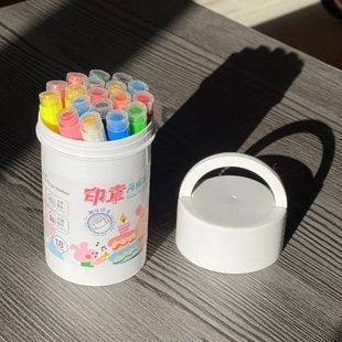 Маркери акварельні 18шт з печаткою у білому відрі Water color pen 638-18