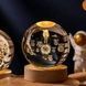 Шар акриловый светящийся Солнечная система и космонавт 6см с подсветкой на подставке