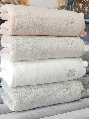 Рушники з помпонами Pupilla Sila flowers 70х140см Пеньє набір 4шт