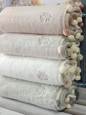 Рушники з помпонами Pupilla Sila flowers 70х140см Пеньє набір 4шт