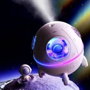 Увлажнитель воздуха Астронавт с подсветкой портативный Space Capsule Humidifier Розовый