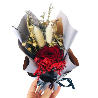 Подарунковий букет з трояндою і сухоцвітом 01 (біла упаковка) + Подарунок