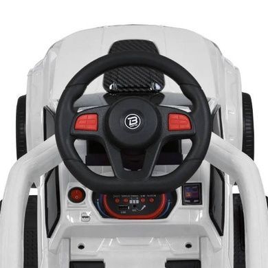 Машинка-толокар с родительской ручкой, с BLUETOOTH, MP3, USB, EVA M 5900EL Черно-белая