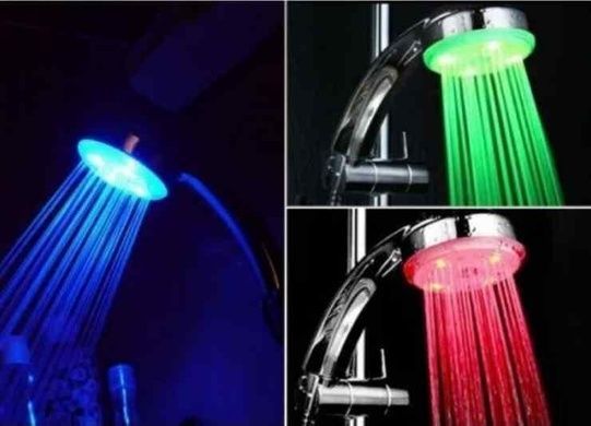 Светодиодная насадка для душа LED SHOWER 3 цвета подсветки