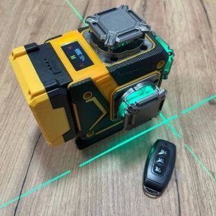 Лазерний рівень нівелір акмуляторний з магнітною підставкою 4D Чорний з жовтим
