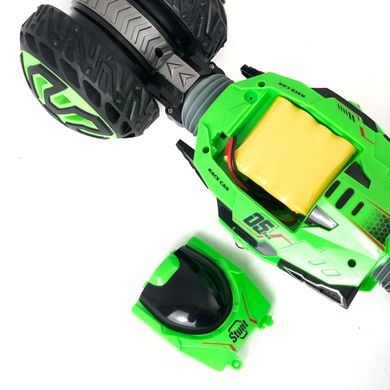 Машинка на радіоуправлінні трансформер Dance Monster (1:10) 2.4G STUNT Зелена