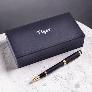 Ручка шариковая металлическая в подарочном футляре Tiger 673 Черная с золотым
