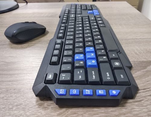 Комплект бездротова клавіатура EM1200 з мишею Combo