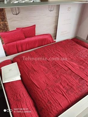 Покривало (250х260см) з наволочками (60х80см) Pupilla Queen kirmizi Жакардове плетіння