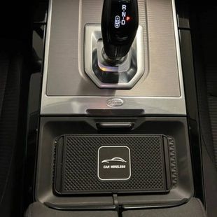 Килимок в автомобіль з бездротовою зарядкою 15W Чорний