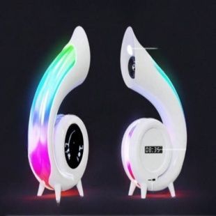 Нічник з годинником та Bluetooth колонкою G69 Pro LED Lyrics Біла