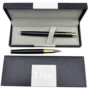 Ручка шариковая металлическая в подарочном футляре Lion 3070 Черная с золотыми вставками