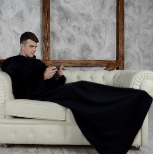 Плед з рукавами Snuggie чорний