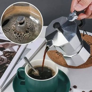 Гейзерна кавоварка на 6 чашок 300ml