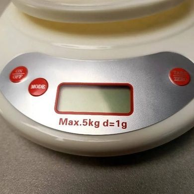 Весы кухонные до 5кг с чашей KE-1 scale Белые